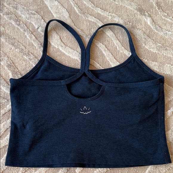 Beyond Yoga work out set - Picture 3 of 7